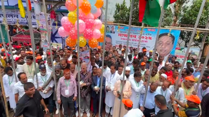 উৎসাহ উদ্দীপনায় ২৩ বছর পর পটুয়াখালী জেলা বিএনপির সম্মেলন অনুষ্ঠিত 