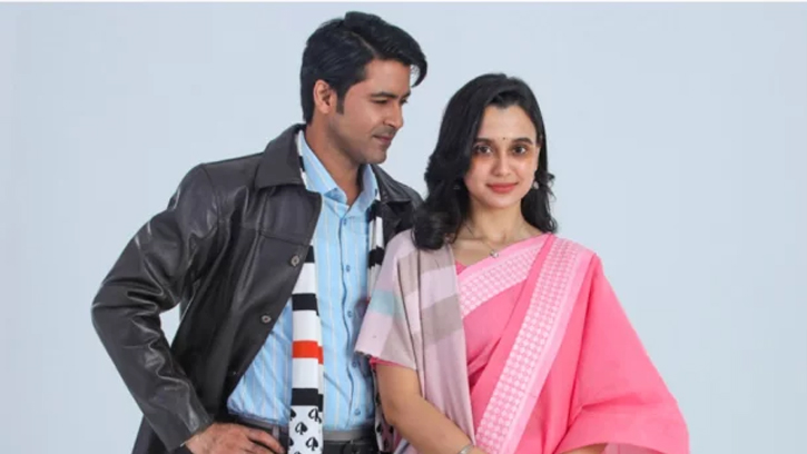 ‘বনলতা এক্সপ্রেস’-এর পর নতুন সিনেমায় রাজ-সাবিলা