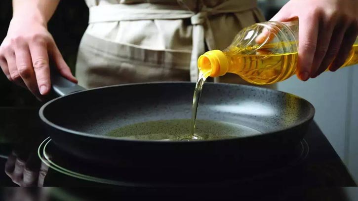 হৃদরোগ প্রতিরোধে রান্নার তেলের সঠিক পরিমাণ ও ধরন