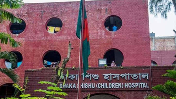 শ্যামলীর শিশু হাসপাতালের বেজমেন্টে আগুন