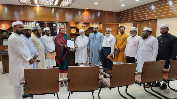 সুষ্ঠু নির্বাচনের দাবিতে কিশোরগঞ্জে জামায়াতের স্মারকলিপি প্রদান