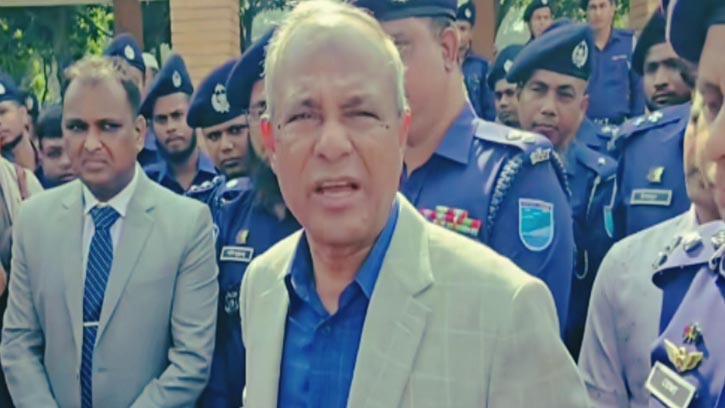 নরসিংদীতে সংঘাত নিয়ন্ত্রণে কম্বিং অপারেশন হবে: স্বরাষ্ট্র উপদেষ্টা