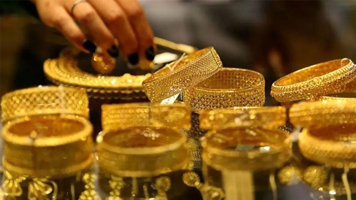 রেকর্ড গড়ল সোনার দাম, ভরি ছাড়াল ২ লাখ ৪৪ হাজার