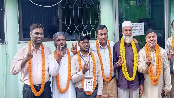 শ্রম দপ্তরের অনুমোদন পেল হেলালী-মাহবুব-জাফর প্যানেল