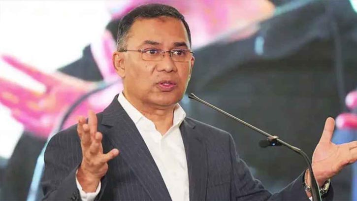 বরিশালে পৌঁছেছেন তারেক রহমান