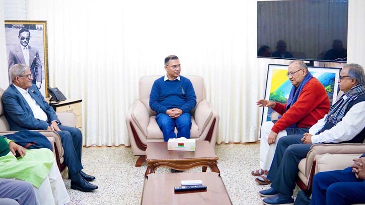 গুলশানে তারেক রহমানের সঙ্গে বাম জোটের নেতাদের সাক্ষাৎ