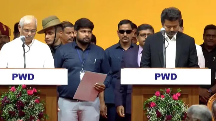 তামিলনাড়ুর নতুন মুখ্যমন্ত্রী হিসেবে বিজয়ের যাত্রা শুরু