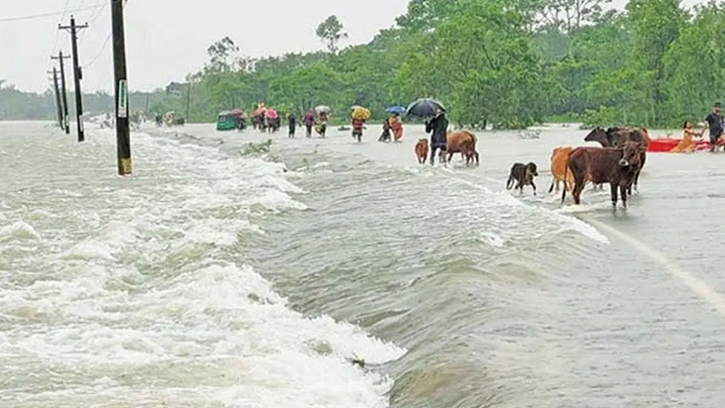 দেশজুড়ে নদীর পানি বাড়ছে, বন্যার আশঙ্কা ১০ জেলায়