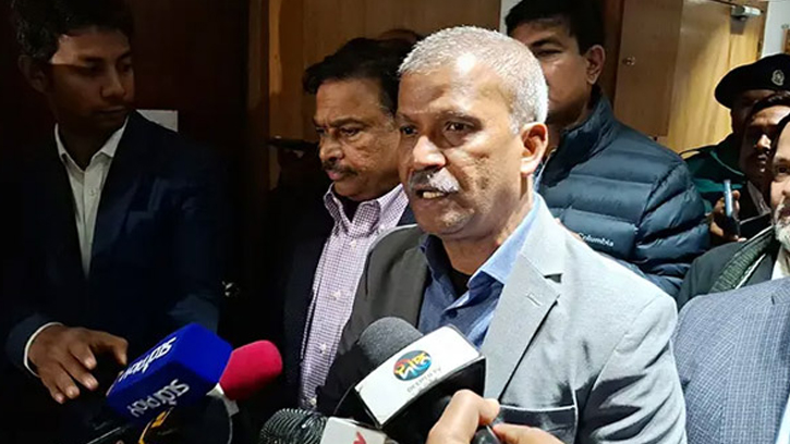 মর্যাদা ও নিরাপত্তা আপোষে আমরা বিশ্বকাপ চাই না: ড. আসিফ নজরুল