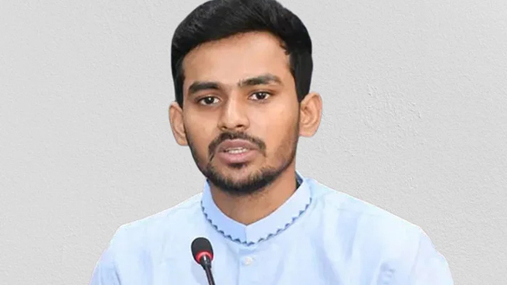 ছায়া মন্ত্রিসভা গঠন নিয়ে এনসিপির প্রস্তুতি চলছে: আসিফ মাহমুদ