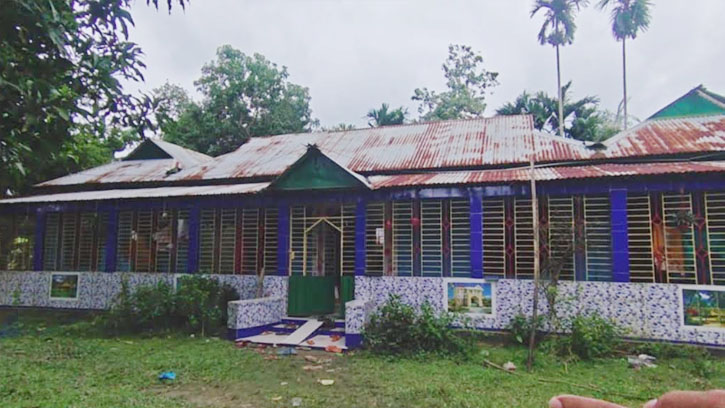 ভালুকায় অভিনব কায়দায় ডাকাতি 