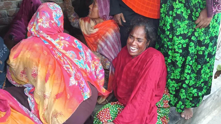 একই পরিবারের ৪ জনের মরদেহ উদ্বার