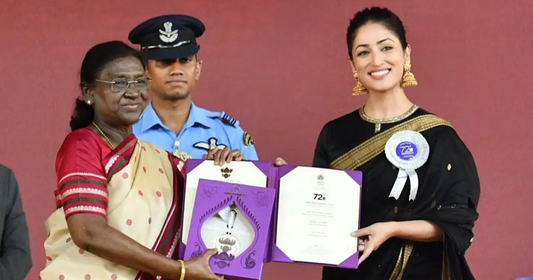 জাতীয় চলচ্চিত্র পুরস্কার পেয়ে আবেগাপ্লুত ইয়ামি গৌতম