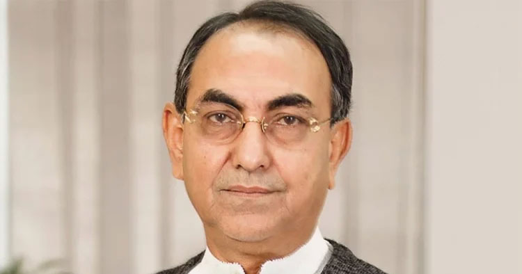 চিকিৎসা শেষে দেশে ফিরেছেন মির্জা আব্বাস