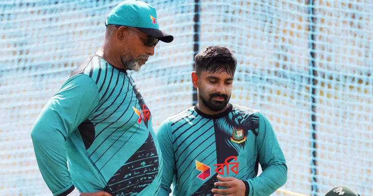 অস্ট্রেলিয়ার বিপক্ষে সাফল্যের ফর্মুলা জানালেন সিমন্স