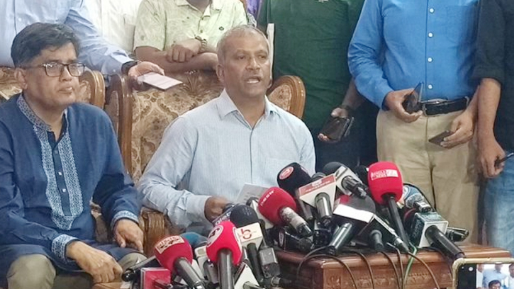 প্রাথমিক তদন্তে প্রমাণ না থাকলে আসামিকে মুক্তি দিতে পারবে আদালত: আইন উপদেষ্টা 