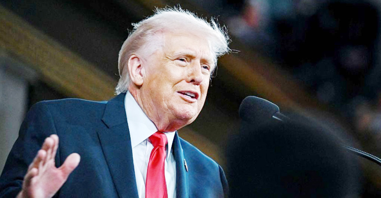 ইরান ইস্যুতে অবস্থান বদল ট্রাম্পের, দীর্ঘমেয়াদি সামরিক অভিযানের ইঙ্গিত