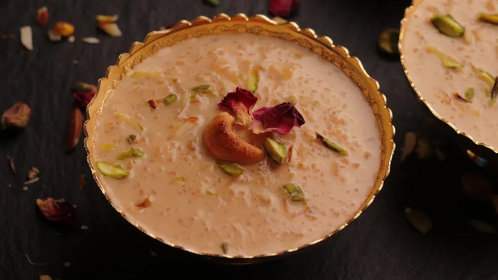 ঘরেই তৈরি করুন মজাদার ক্যারামেল ক্ষীর