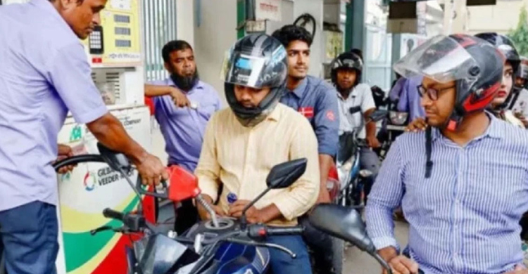 জ্বালানি সংকটে সরকার নির্ধারণ করলো সীমিত তেল