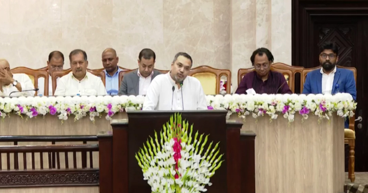 তেলের দাম না বাড়িয়ে সরবরাহ স্বাভাবিক রেখেছে সরকার: মাহদী আমিন