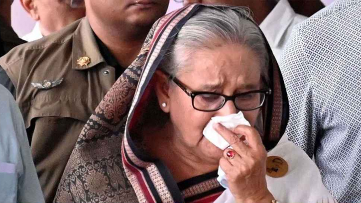এখন আর শেখ হাসিনার পালানোর পথ নেই