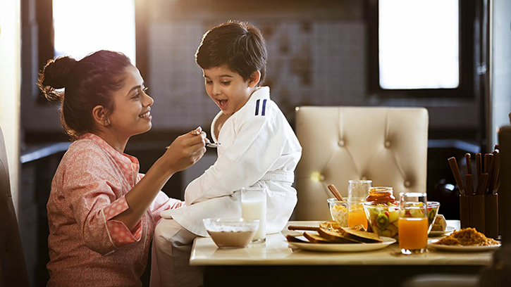 শিশুর স্বাস্থ্য ও পুষ্টি নিশ্চিত করতে মায়ের করণীয়