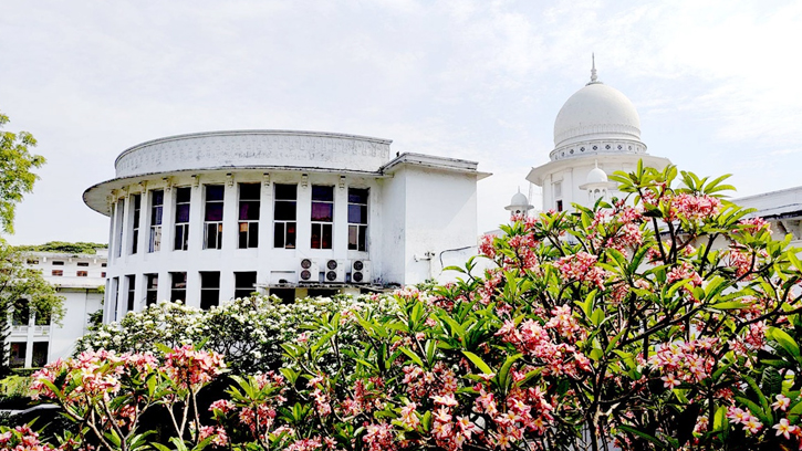 তত্ত্বাবধায়ক সরকার বাতিলসহ সংশোধনী অবৈধ ঘোষণা হাইকোর্টের