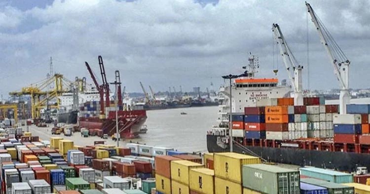 ২০২৫ সালে চট্টগ্রাম বন্দরের অভূতপূর্ব সাফল্য